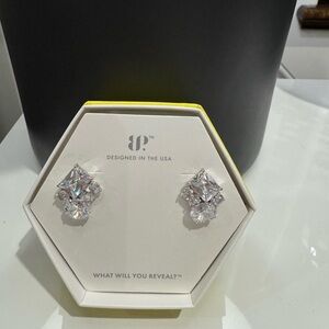 UNICORN ALERT 💎 BP New earrings